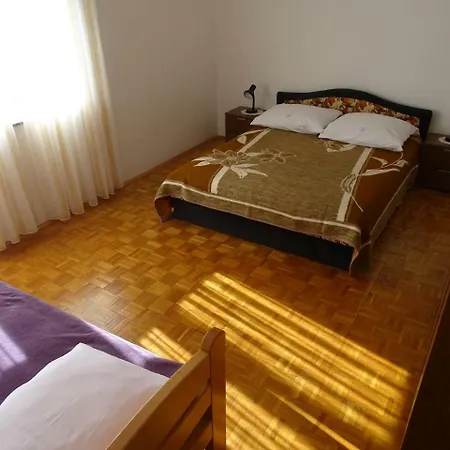 Apartment 4+2 Sukosan
