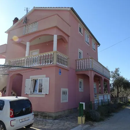 4+2 Apartment *
